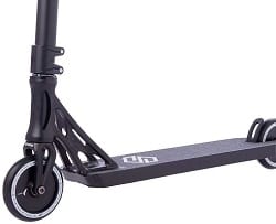 Striker Essence Lite tekst bilde 250