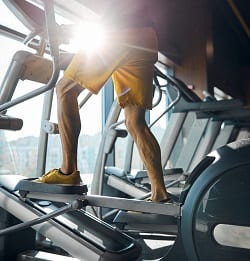 Trening av ben med crosstrainer